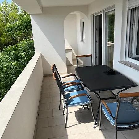 Apartments Miamaja Novalja Exterior photo