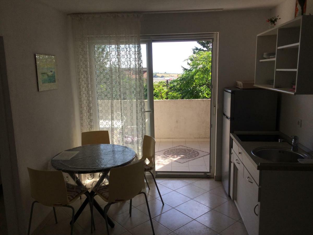 Miamaja Apartament *